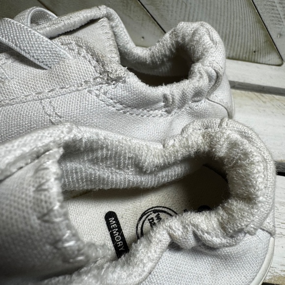 Girls Shoes 3 Pair BUNDLE!!! - Picture 2 of 13